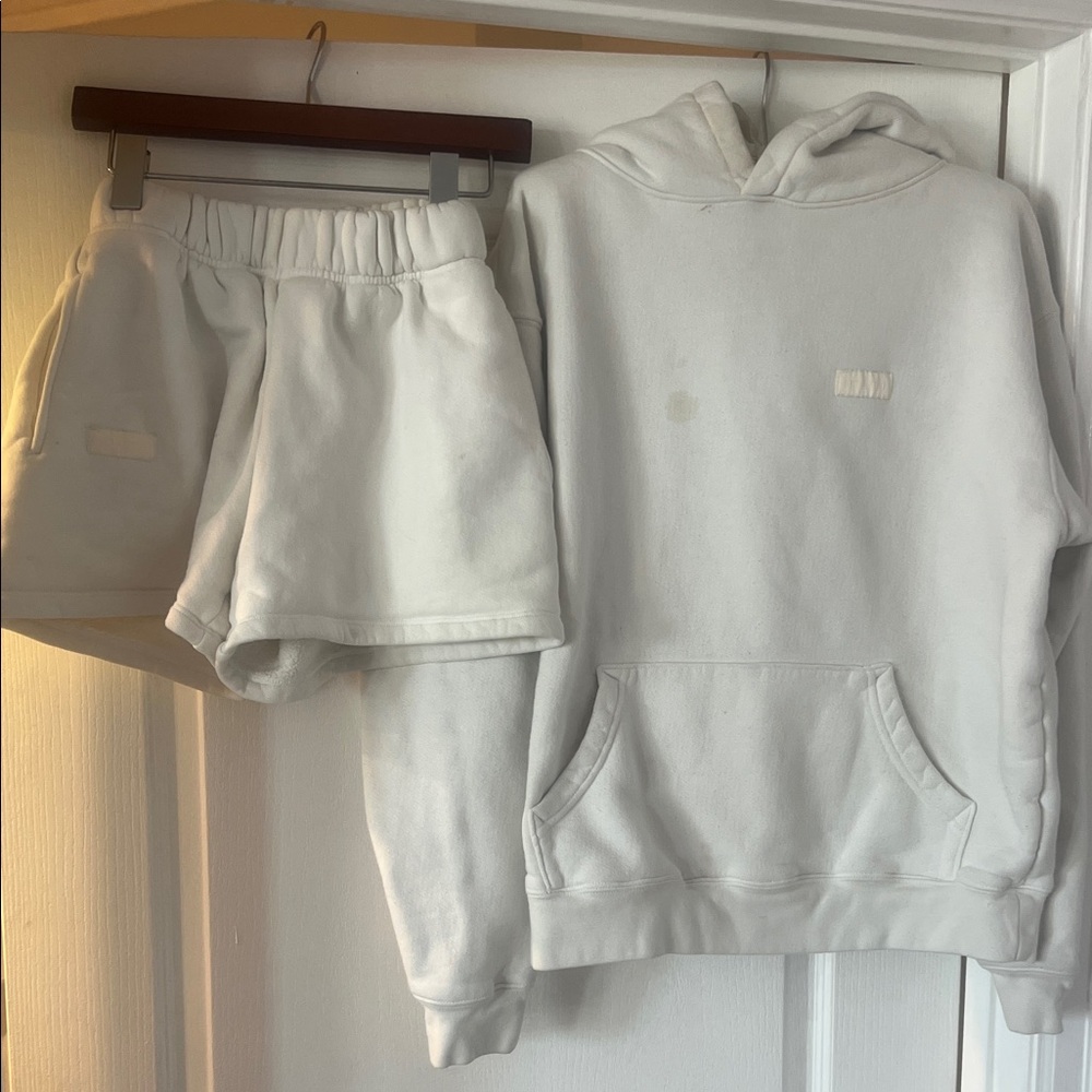 Set Active White Hoodie and Shorts Set